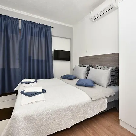 Song Of Joys Apartamento Makarska