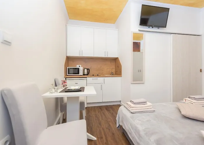 Song Of Joys Apartment Makarska
