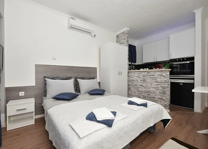 Song Of Joys Apartment *
