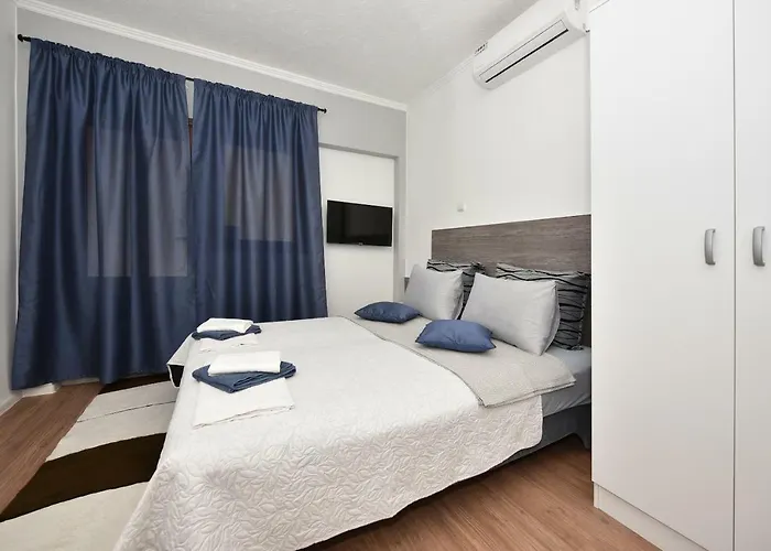 Song Of Joys Apartment Makarska